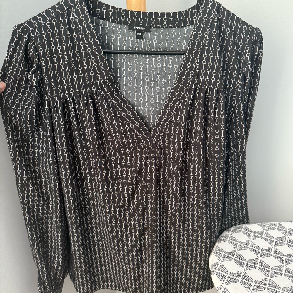 Express Gray and Black Long Sleeve Notched Collar Blouse